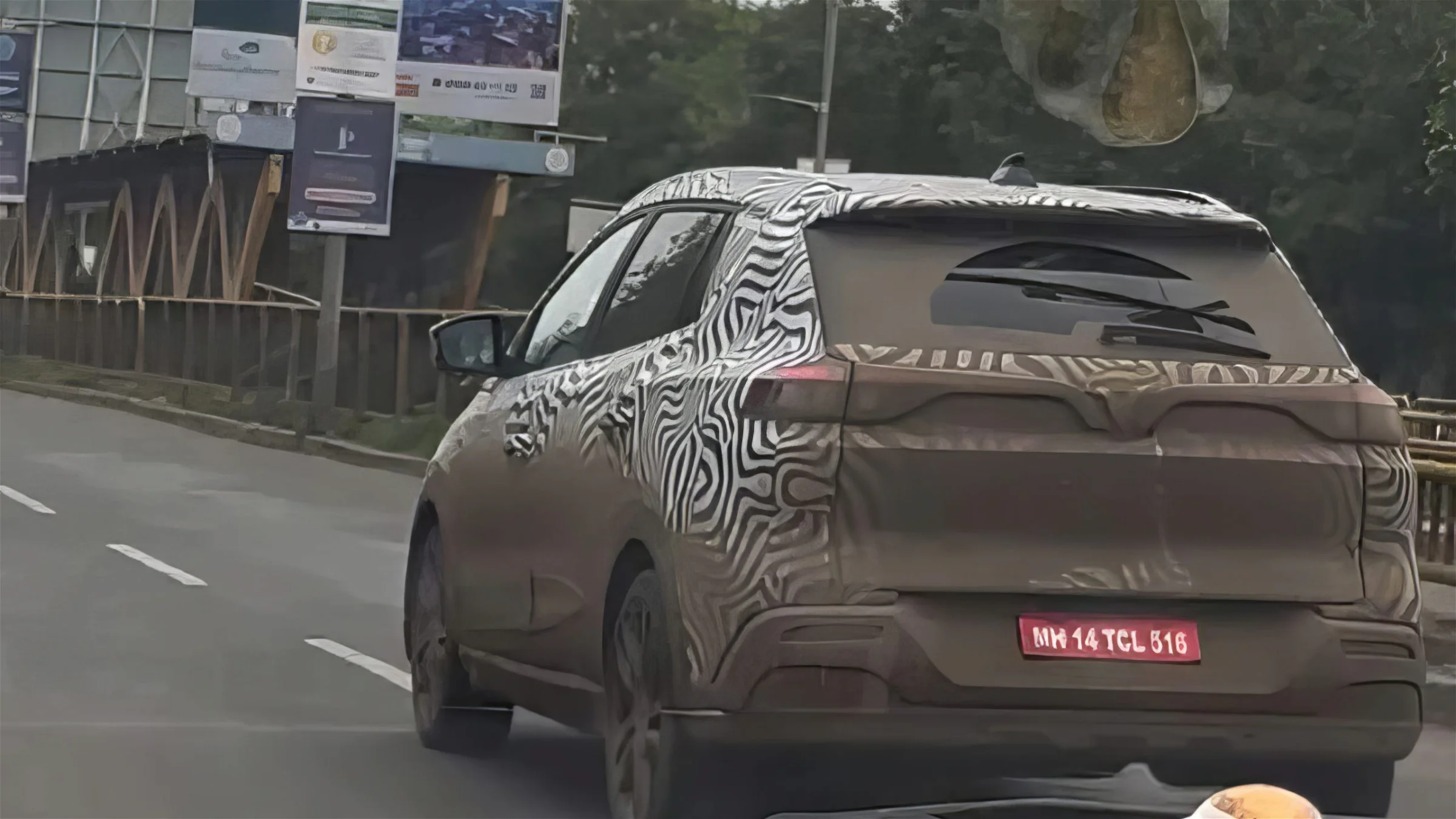 Vinfast Sets Eyes On India ? Vietnamese Electric Vehicle Brand Spied Testing It's VF6 SUV